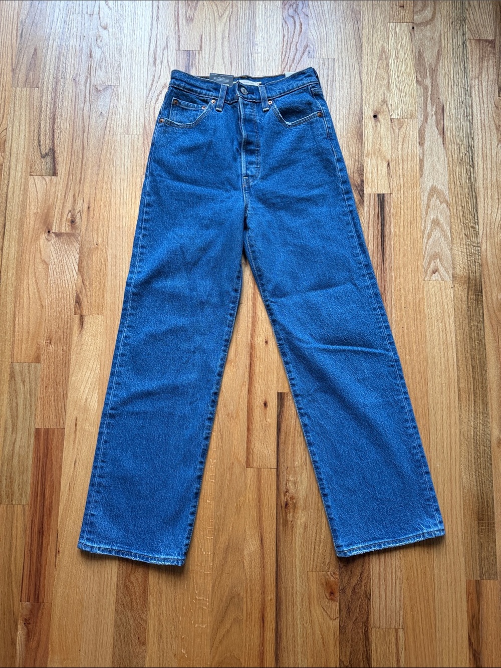 Levi’s Ribcage Straight Ankle Super High Rise jeans new with tags